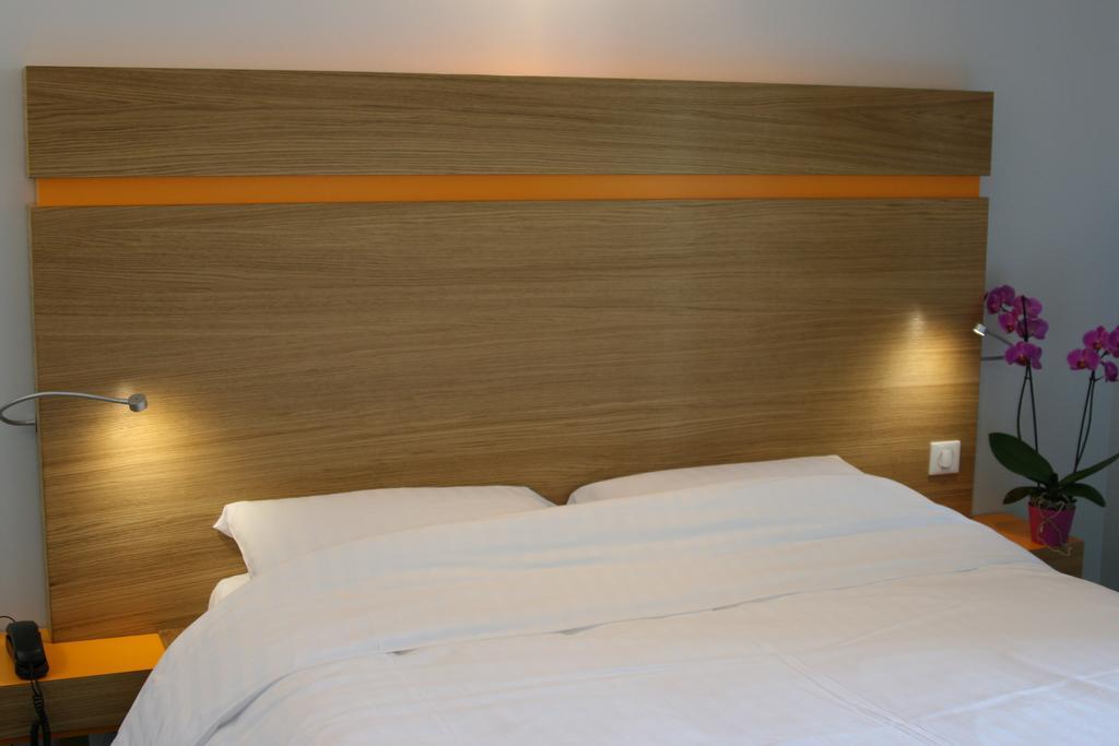 Hotel Bel Horizon Saint-Chely-d'Apcher Room photo